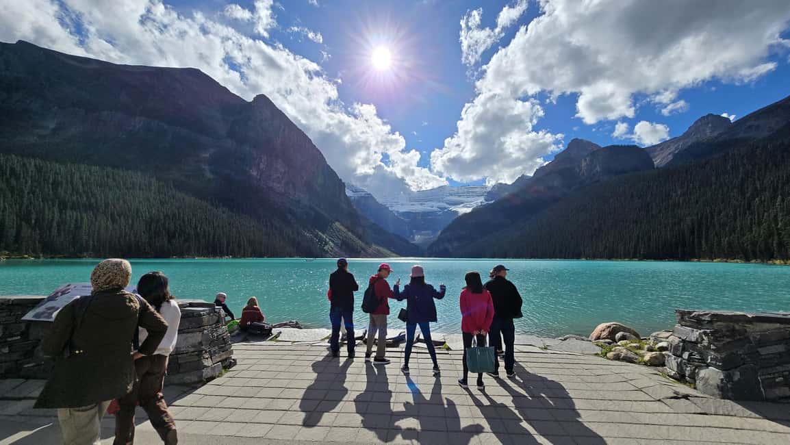image n.2 of From Canmore/Banff:Moraine Lake & Lake Louise 1.5h per lake activity in Banff, uploaded by supplier