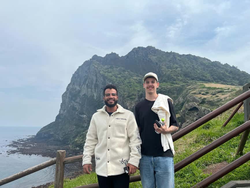 imagen n.º 11 de Jeju: Para huéspedes de cruceros Lo más destacado de la UNESCO Tour por la isla de Jeju actividad en Provincia de Jeju, subida por el proveedor