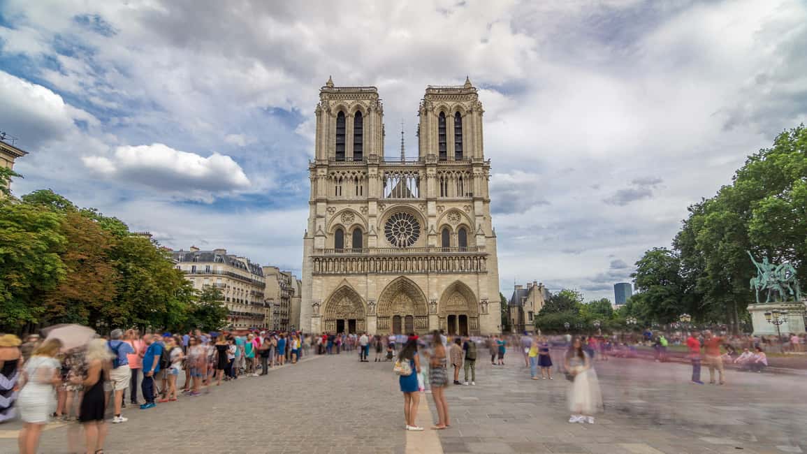 Image N°9 de Paris : visite extérieure de la cathédrale Notre-Dame et entrée sans réservation activité à Paris, publiée par le prestataire