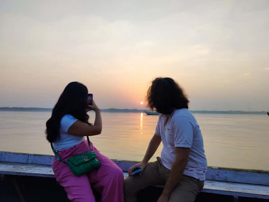 imagem n.4 de Varanasi : Excursão de 1 dia aos destaques da cidade e cruzeiro guiado pelo Ganges atividade em Varanasi, carregada pelo fornecedor