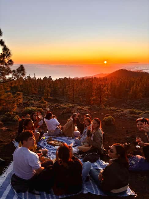 image n.1 of Mount Teide Sunset Picnic & Stargazing Tour - Tenerife activity in Santa Cruz de Tenerife, uploaded by supplier