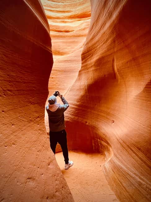 image n.1 of From Phoenix: Antelope Canyon & Horseshoe Bend Day Trip activity in Arizona, uploaded by supplier