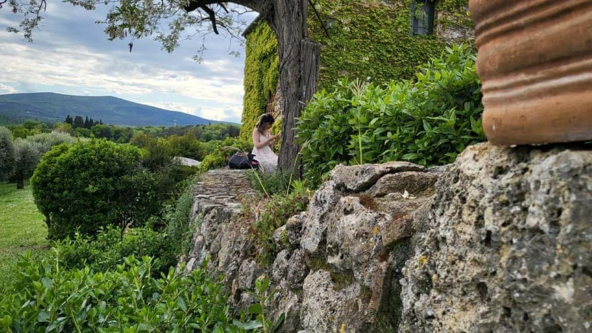 Immagine nº 2 di Tour del Chianti Brunch: Pranzo e degustazione di vini attività a Monteriggioni, caricata dal fornitore