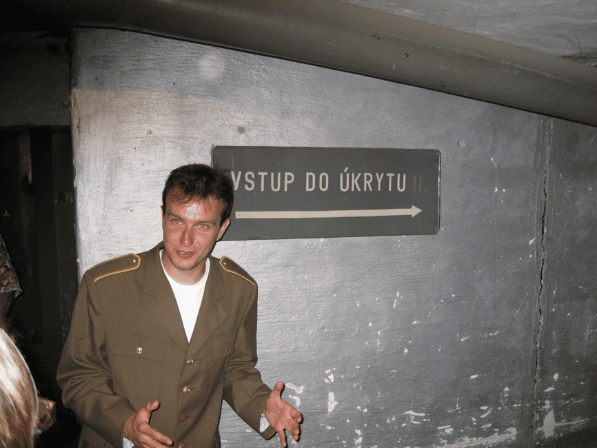 Image N°8 de Prague : Histoire du communisme et visite guidée du bunker nucléaire activité à Prague, publiée par le prestataire