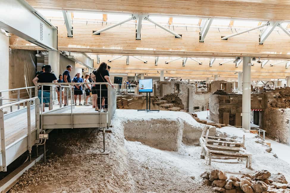 image n.12 of Santorini: Akrotiri Prehistoric City Private Guided Tour activity in Fira, uploaded by supplier