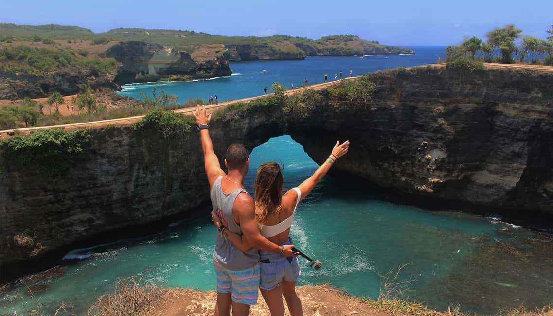 image n.2 of Nusa Penida: Private Car Charter with Experienced Driver activity in Batoemadeg, uploaded by supplier