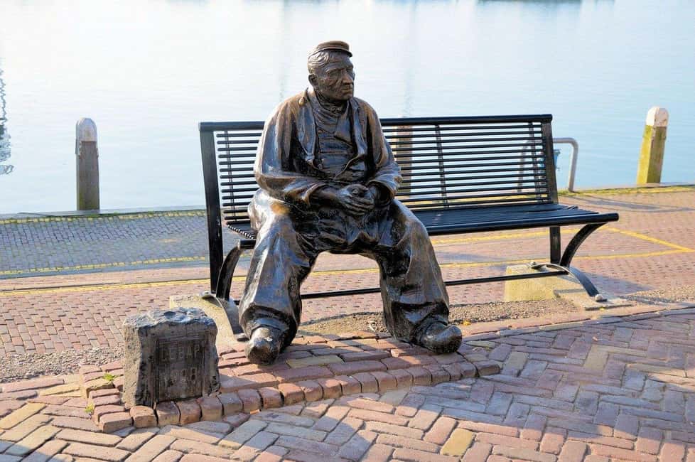 imagem n.17 de Amesterdão: Visita guiada aos moinhos de vento de Zaanse Schans e Volendam atividade em Zaandam, carregada pelo fornecedor