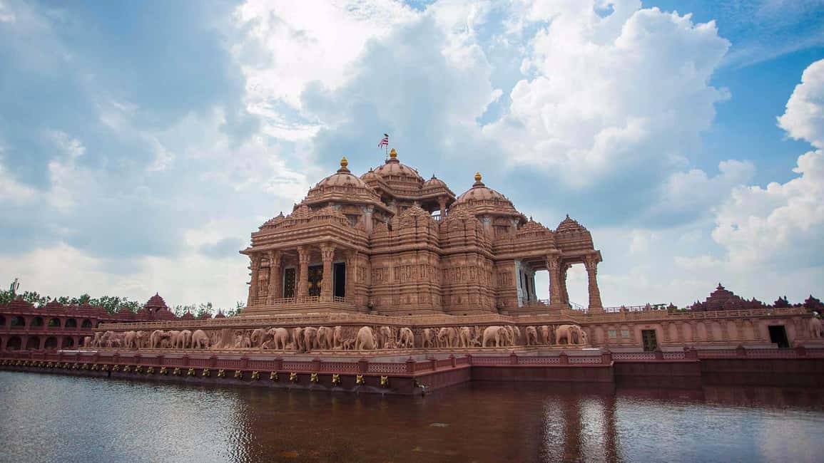 image n.12 of Delhi: Akshardham Temple Tour with Light and Water Show activity in New Delhi, uploaded by supplier