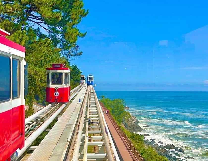 imagen n.º 5 de Desde Busan: Ticket de entrada al tren Blue Line Park Sky Capsule actividad en Busan, subida por el proveedor