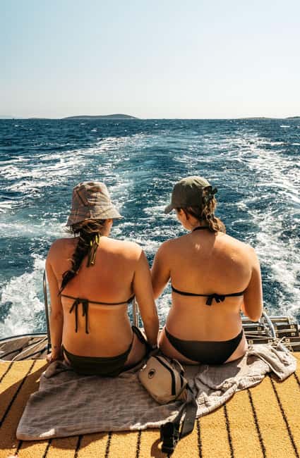 image n.22 of Split: Blue Lagoon and 3 Island Cruise with Food and Drinks activity in Dalmatia, uploaded by supplier