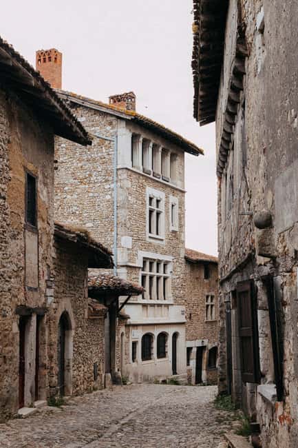 image n.7 of From Lyon : Beaujolais - Pérouges Full Day Shared Trip activity in Villefranche-sur-Saone, uploaded by supplier