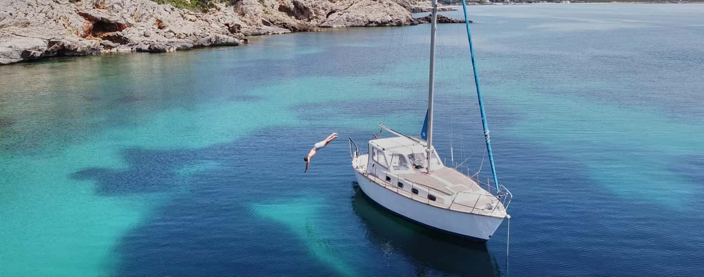 image n.19 of Alghero: Daily Sailing Experience with lunch onboard activity in Alghero, uploaded by supplier