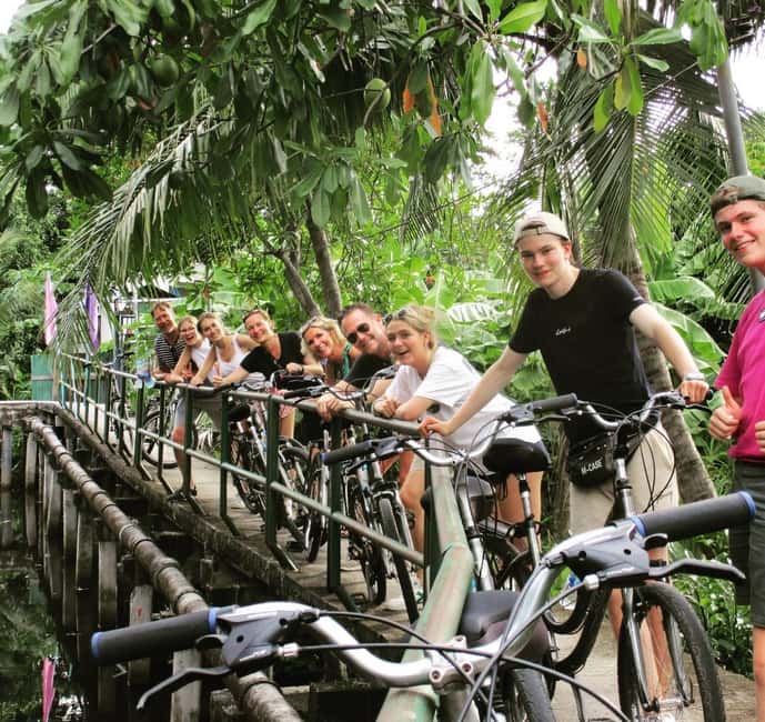 imagen n.º 3 de Bangkok: tour matutino en bicicleta con trayecto en ferry actividad en Bangkok, subida por el proveedor