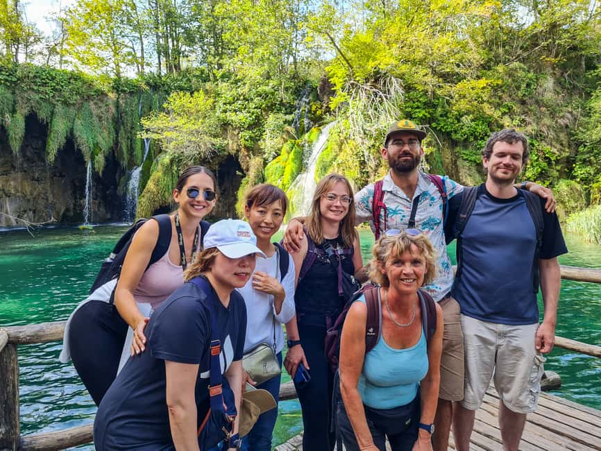 afbeelding n.8 van Vanuit Zagreb: Dagtrip Plitvice & Rastoke met gids en ticket activiteit in Slunj, geüpload door aanbieder
