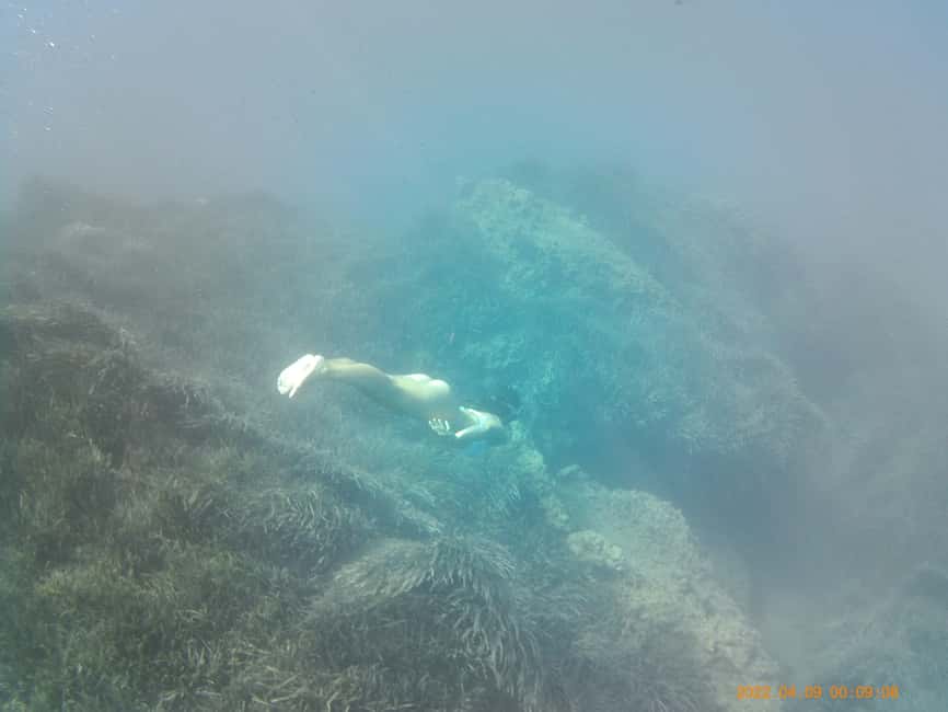 image n.14 of Cefalù: Mini Yacht with Snorkel Stops, Caves and Aperitif activity in Cefalù, uploaded by supplier