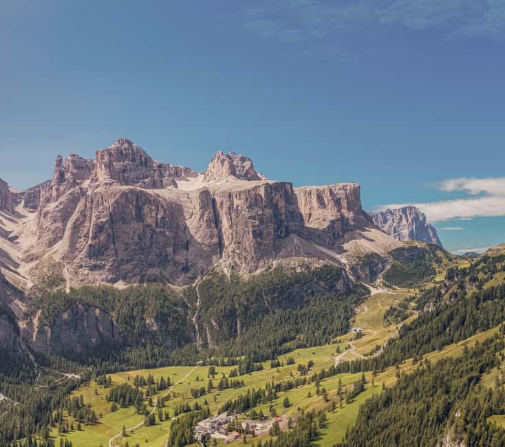 billede nr.4 af aktiviteten Sellaronda Tour - Oplev Dolomitterne på en halvdagstur! i Corvara, uploadet af udbyder