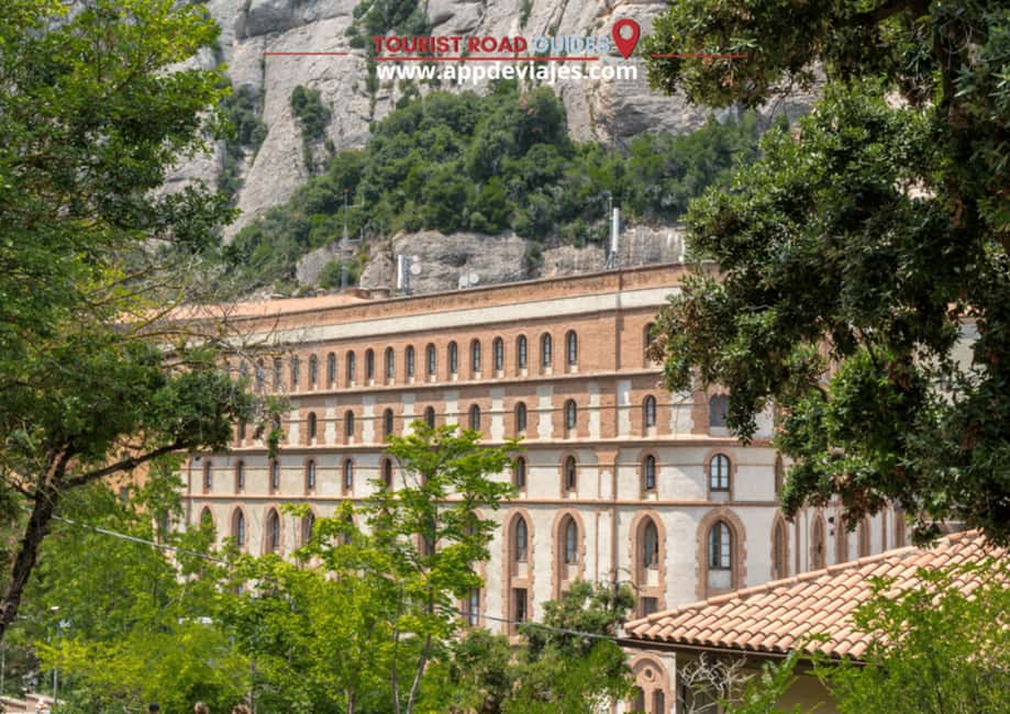 billede nr.1 af aktiviteten Barcelona: Privat tur til Montserrat, vine og Sitges i Catalonien, uploadet af udbyder