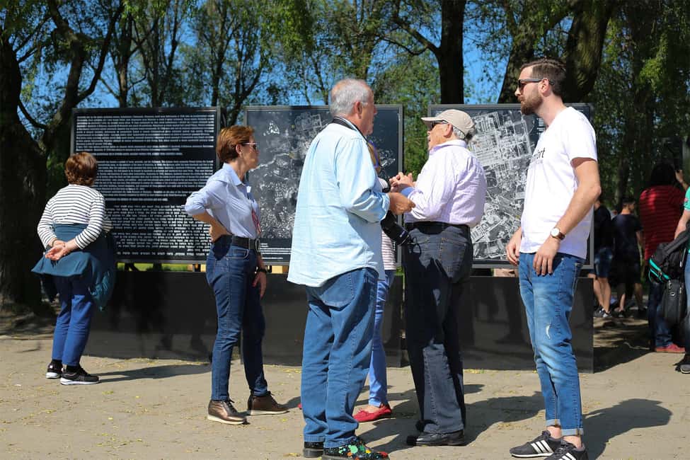 Image N°34 de Depuis Cracovie : Visite en petit groupe d'Auschwitz Birkenau avec prise en charge activité à Oswiecim, publiée par le prestataire