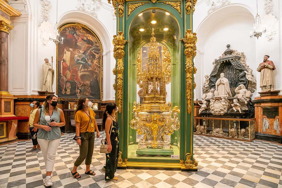 image n.10 of Córdoba: Skip-the-Ticket-Line Mosque-Cathedral Guided Tour activity in Córdoba, uploaded by supplier