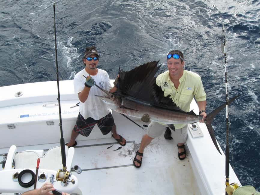 imagen n.º 18 de Fort Lauderdale: Charter compartido de pesca deportiva de 4 horas actividad en Fort Lauderdale, subida por el proveedor