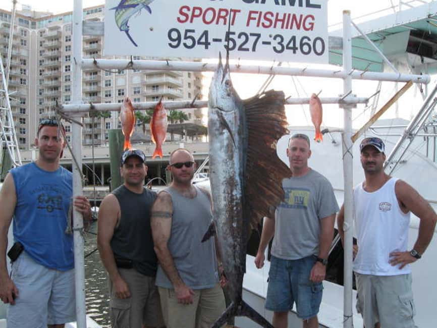 imagen n.º 4 de Fort Lauderdale: Charter compartido de pesca deportiva de 4 horas actividad en Fort Lauderdale, subida por el proveedor