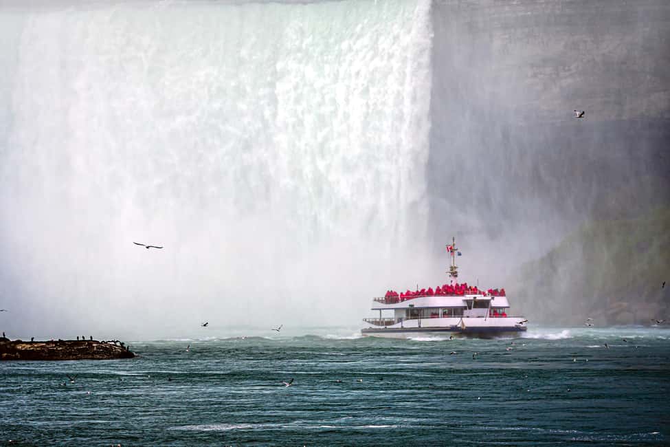 Bild Nr. 4 von Von Toronto aus: Niagara Falls Day Tour with Boat Cruise Aktivität in Niagara Falls, Kanada, hochgeladen vom Anbieter