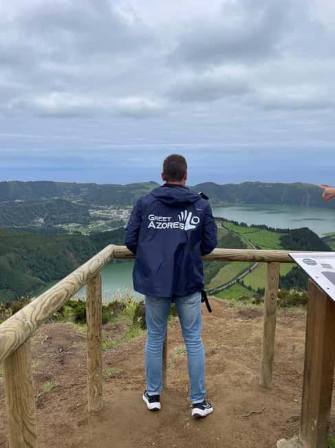 image n.2 of Privat van tour Sete Cidades, Lagoa do Fogo – volcanic lakes activity in Azores, uploaded by supplier