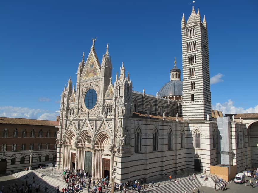 Immagine nº 2 di Tour di un giorno di Siena e San Gimignano e degustazione di vini da Roma attività a Siena, caricata dal fornitore