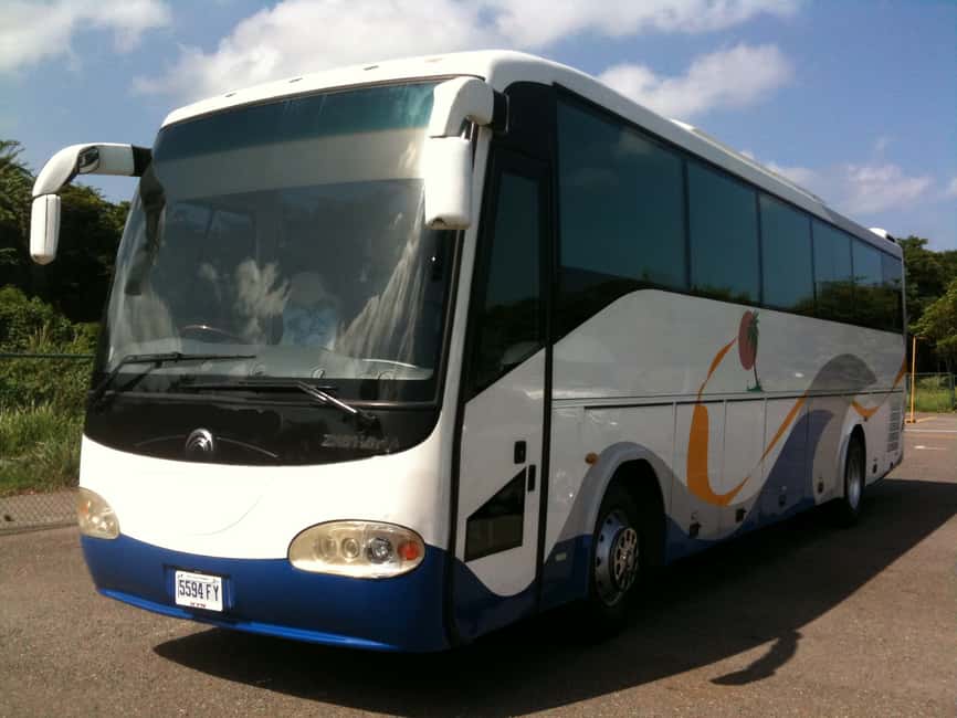 imagem n.3 de Transporte do aeroporto de Montego Bay para Negril atividade em Montego Bay, carregada pelo fornecedor