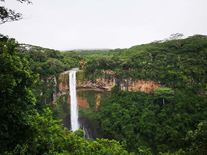 Immagine nº 1 di Mauritius: Tour privato a sud-ovest con prelievo attività a Mauritius, caricata dal fornitore