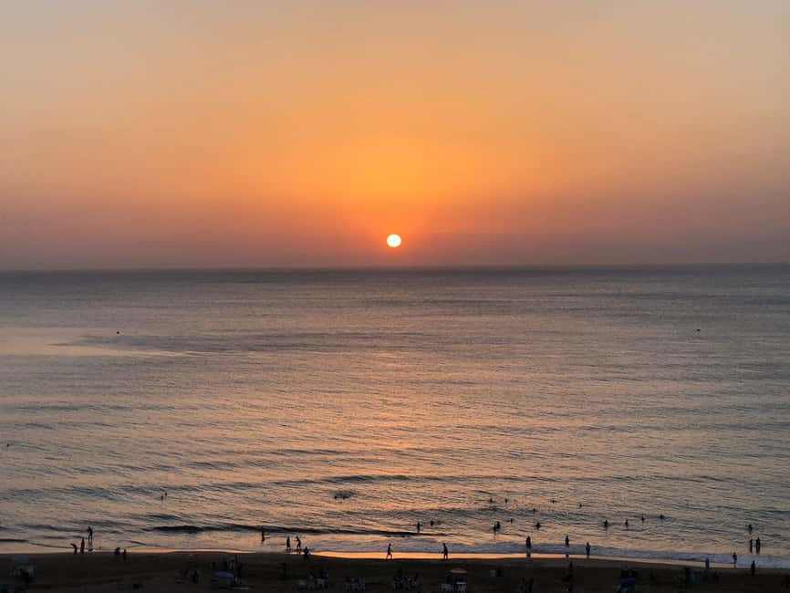 imagen n.º 1 de Tánger: Puesta de sol, té, dulces, paseo en camello y Cuevas de Hércules actividad en Tánger, subida por el proveedor