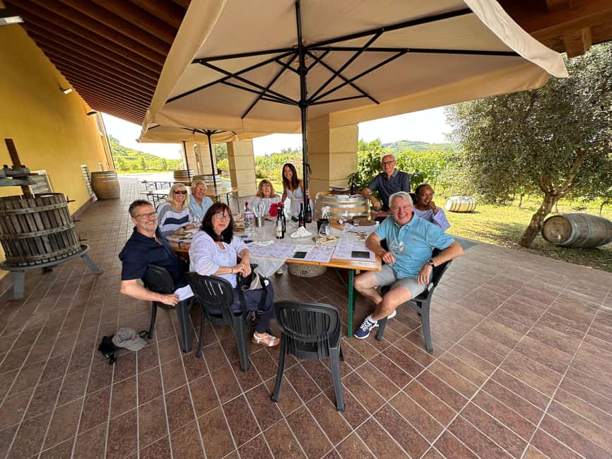 Immagine nº 20 di Il tour completo dell'Amarone: 2 cantine, pranzo e approfondimento sull'Amarone attività a Verona, caricata dal fornitore