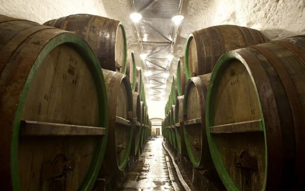 Immagine nº 2 di Visita combinata del birrificio Pilsner e della fabbrica di vetro Nizbor attività a Praga, caricata dal fornitore