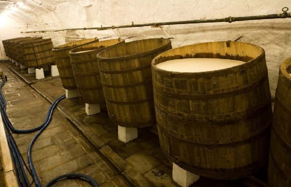 Immagine nº 9 di Visita combinata del birrificio Pilsner e della fabbrica di vetro Nizbor attività a Praga, caricata dal fornitore
