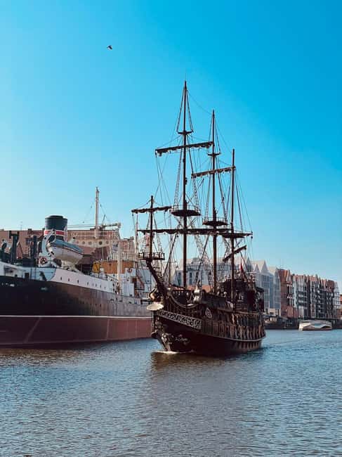 Obraz nr 1 z atrakcji Gdańsk: Rejs z przewodnikiem do Westerplatte w Gdańsk, przesłany przez organizatora