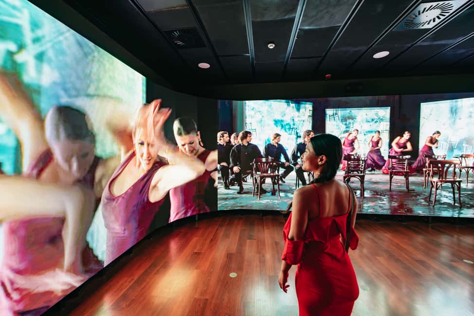 image n.13 of Seville: Puro Flamenco Show with Optional Museum Ticket activity in Seville, uploaded by supplier