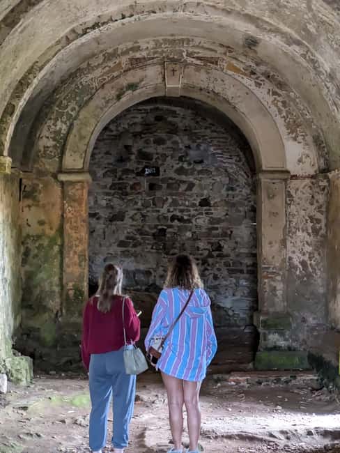 imagen n.º 23 de Sintra: tour privado de medio día en coche clásico o jeep eléctrico. actividad en Sintra, subida por el proveedor