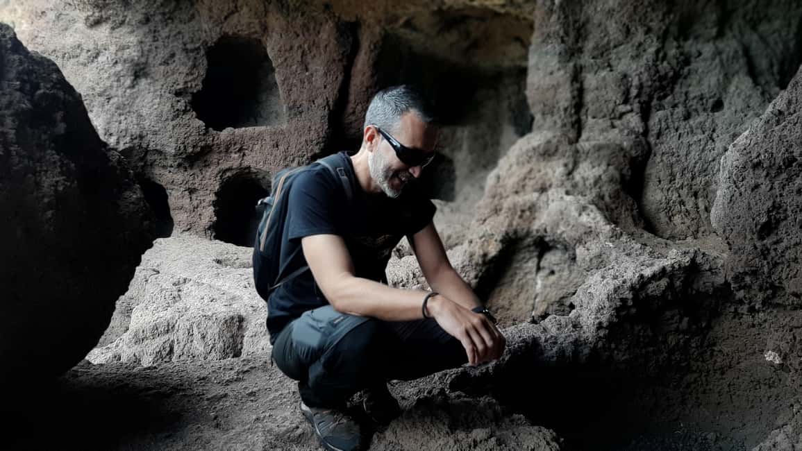 image n.6 of Maspalomas: Barranco de las Vacas & Caves with Sky Rebels activity in Agüimes, uploaded by supplier