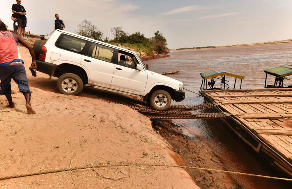 Bild Nr. 25 von 5-Tage ab Tana: Tsiribihina Fluss Kanu & Baobab-Allee Aktivität in Dorf Kirindy, hochgeladen vom Anbieter