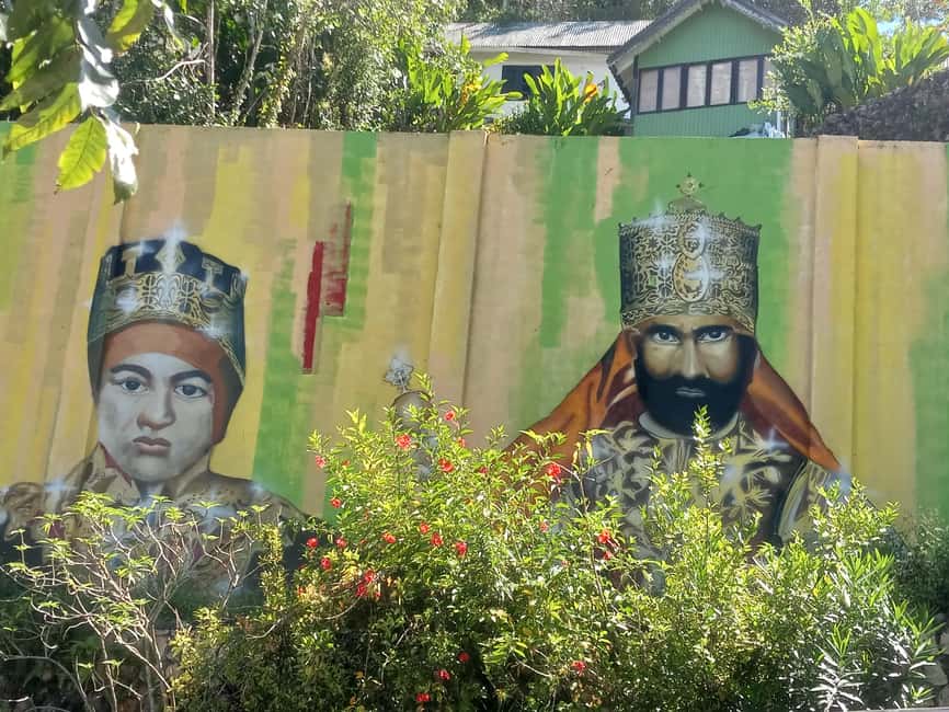 imagem n.9 de De Montego Bay: Tour guiado de 9 milhas pelo local de nascimento de Bob Marley atividade em Clarendon, carregada pelo fornecedor