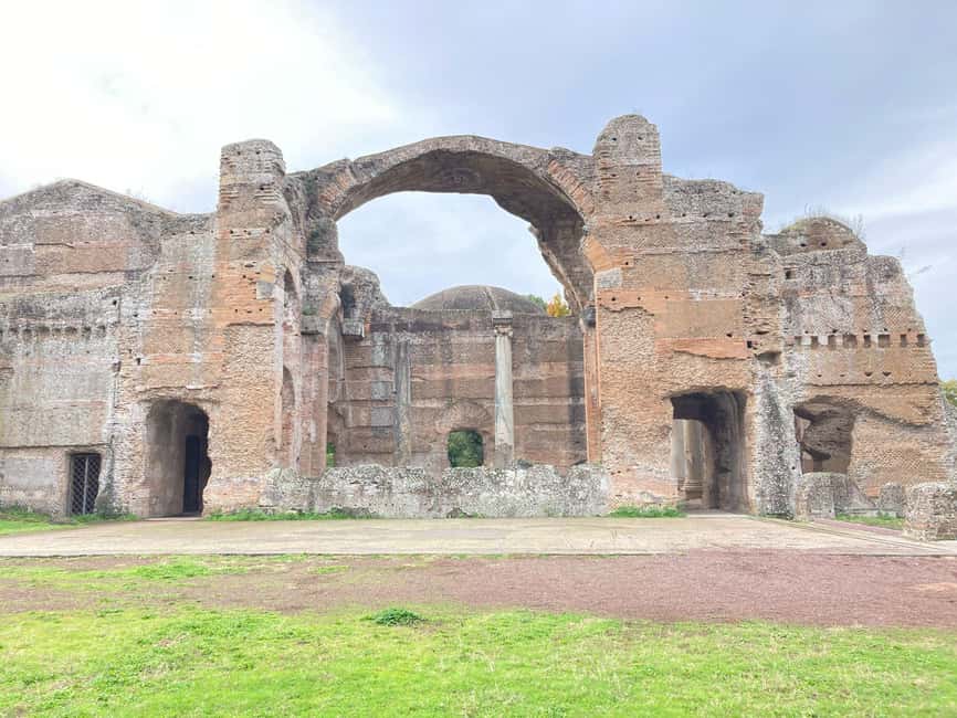 imagem n.20 de De Roma: Villa d'Este e Villa de Adriano Ingressos e Transfer atividade em Tivoli, Lácio, carregada pelo fornecedor