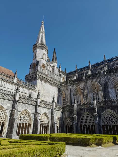 imagem n.6 de De Lisboa: Excursão a Fátima, Batalha, Nazaré e Óbidos com guia italiano atividade em Nazaré, Portugal, carregada pelo fornecedor