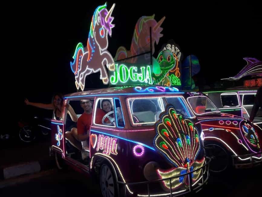 image n.1 of Yogyakarta: Nighttime Walk and Food Tour activity in Yogyakarta, uploaded by supplier