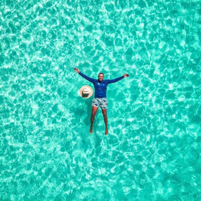 imagem n.22 de De Punta Cana: Excursão de mergulho com snorkel para pequenos grupos na Ilha Catalina atividade em La Romana, carregada pelo fornecedor