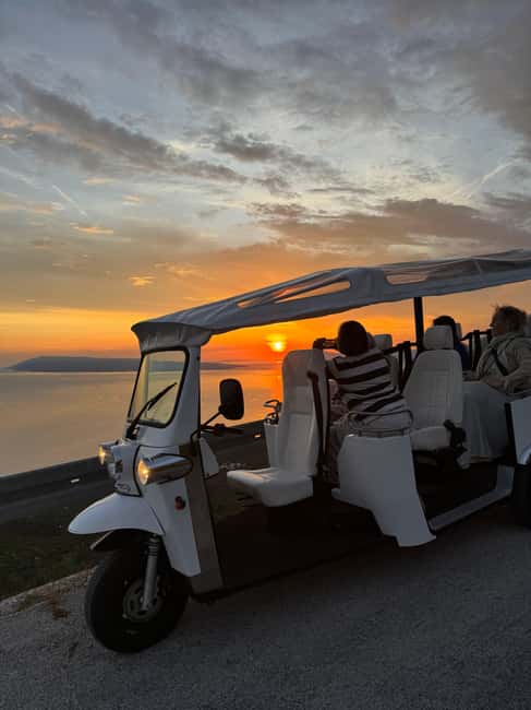 image n.10 of Makarska: Skywalk Tuk-Tuk Tour with Skip-the-Line Ticket activity in Dalmatia, uploaded by supplier