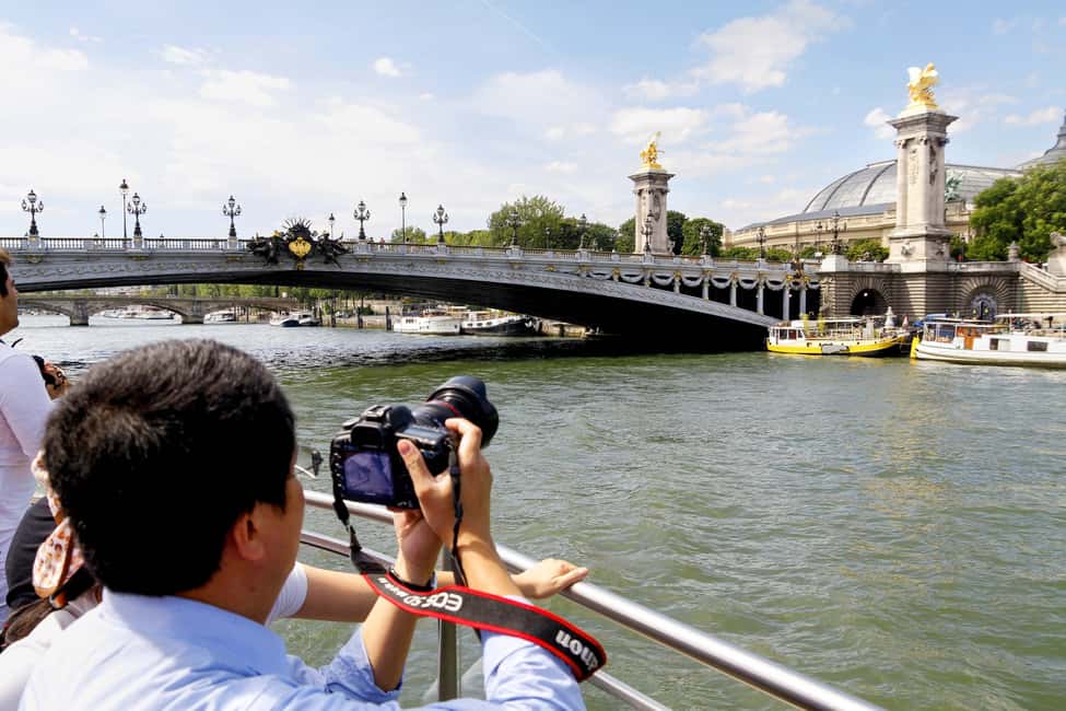 imagem n.11 de Paris: Acesso à Torre Eiffel por elevador e cruzeiro pelo Rio Sena atividade em Paris, carregada pelo fornecedor