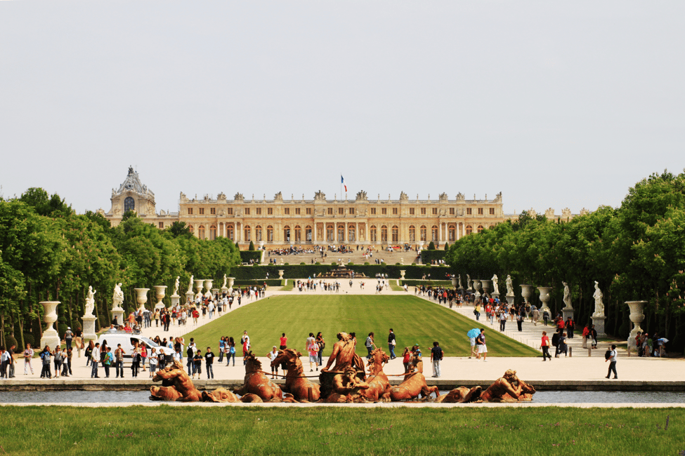 Image N°6 de Depuis Paris : Visite du château et des jardins de Versailles à vélo avec billets activité à Paris, publiée par le prestataire