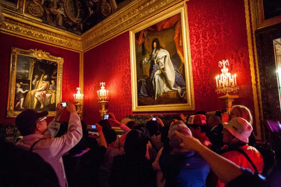 image n.3 of Paris: Gardens of Versailles Walking Tour & Palace Entry activity in Paris, uploaded by supplier