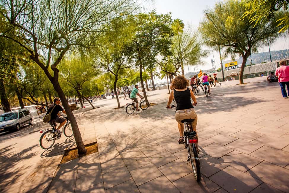 image n.8 of Barcelona: Private Group Bike Tour activity in Barcelona, uploaded by supplier