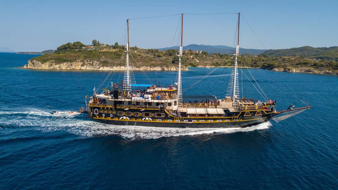 image n.10 of From Thessaloniki: Blue Lagoon & Diaporos Island Day Trip activity in Thessaloniki, uploaded by supplier